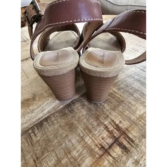 Eddie Bauer Sandals Women's Wedge Leather 9 Stitched Bohemian Beach Vacation - Picture 4 of 12